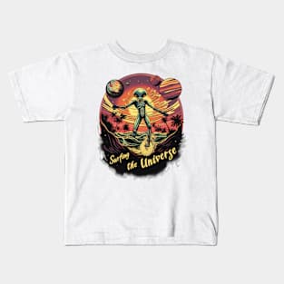 Alien surfing 88064 Kids T-Shirt